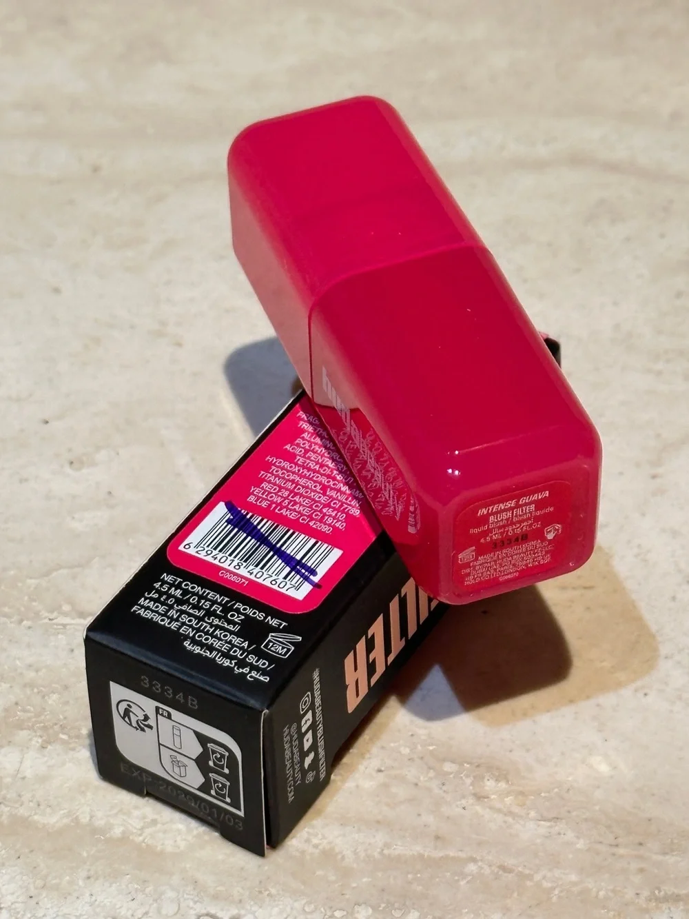 HUDA BEAUTY Blush Filter Soft Glow Liquid Blush Intense Guava